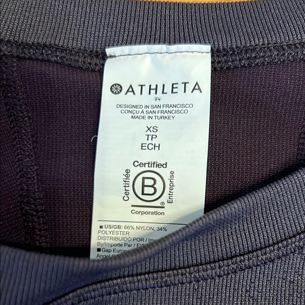 Athleta Momentum Seamless Long Sleeve Shirt purple and gray size XS thumb holes - Picture 4 of 8